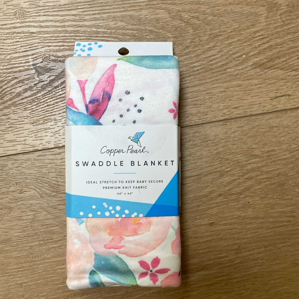 Copper Pearl floral swaddle NWT